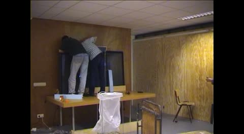 00:40:35:03